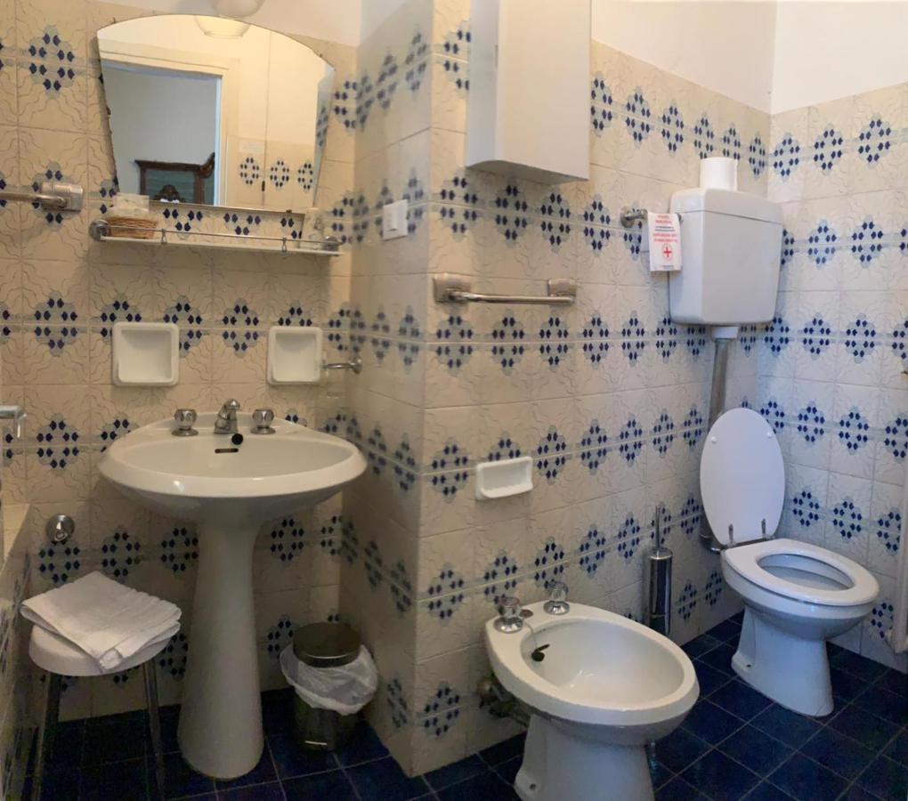 Albergo Dell'Angelo Pieve di Teco Exterior foto